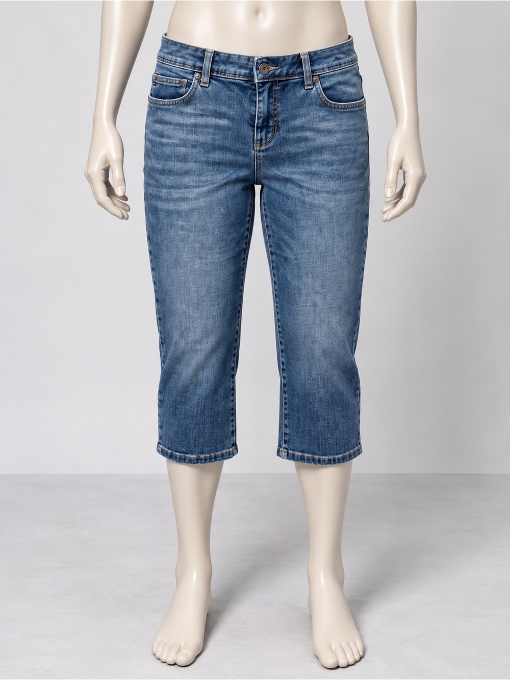 TOMMY HILFIGER Denim Capris Size 8